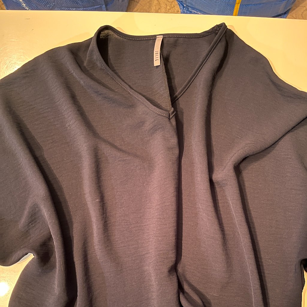 Jolie Oversize Blue Short-Sleeved Blouse (Size Large Nwt) — image 7 of 8